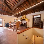 La Poventa Villa *
